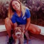 Maria, educadora canina y adiestradora de perros de Lealcan, con Pumba