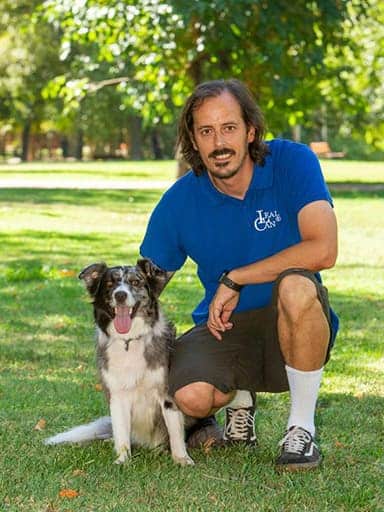 Antonio Otero adiestrador canino en Madrid de Lealcan